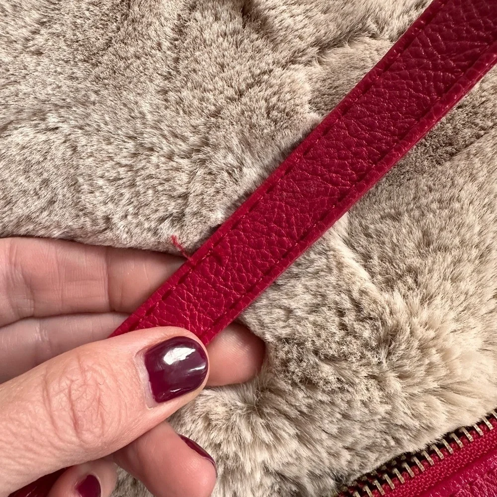 Fashion brand shoulder bag; inspired by Mulberry